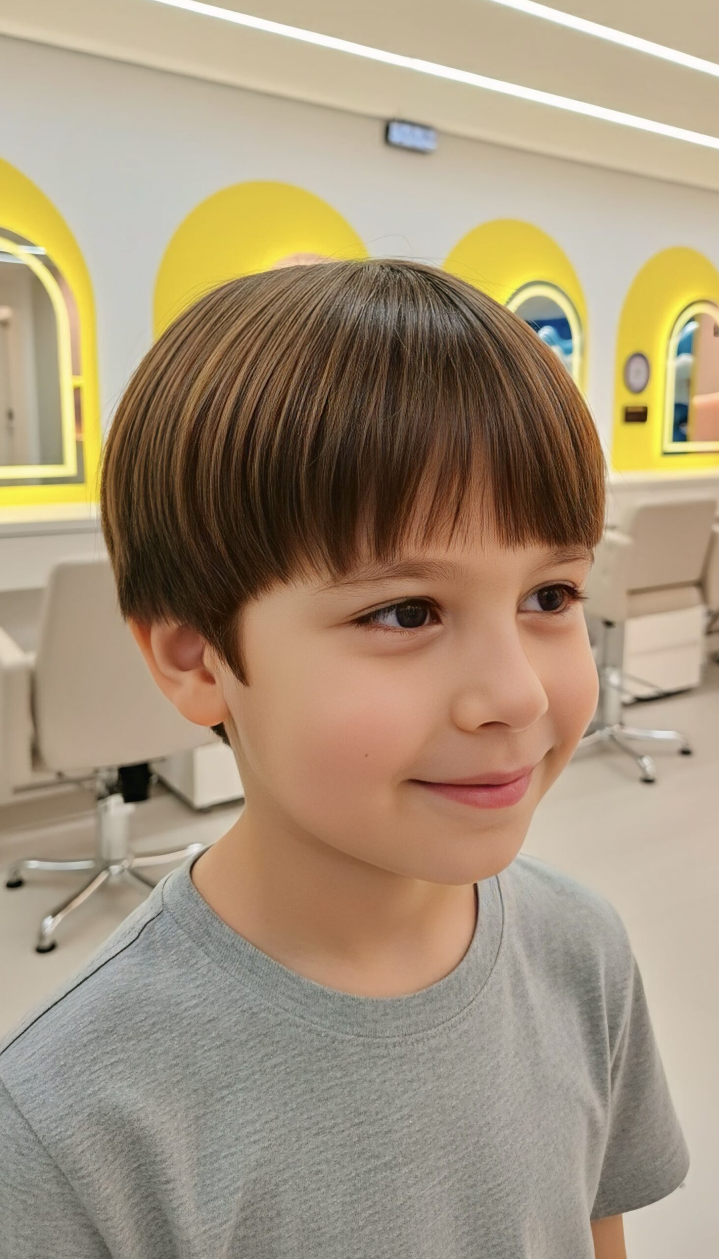 Corte de Cabelo e Franja Infantil - Tio Ge