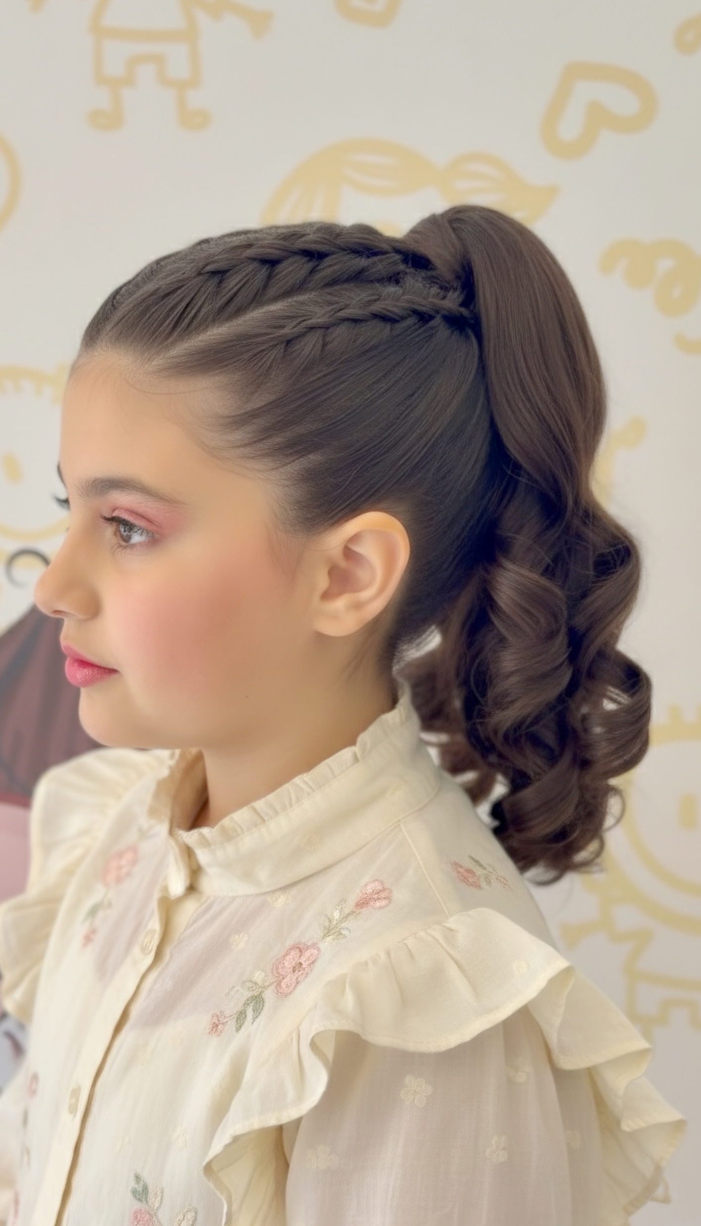 Penteado Trança e Coque Infantil - Tio Ge