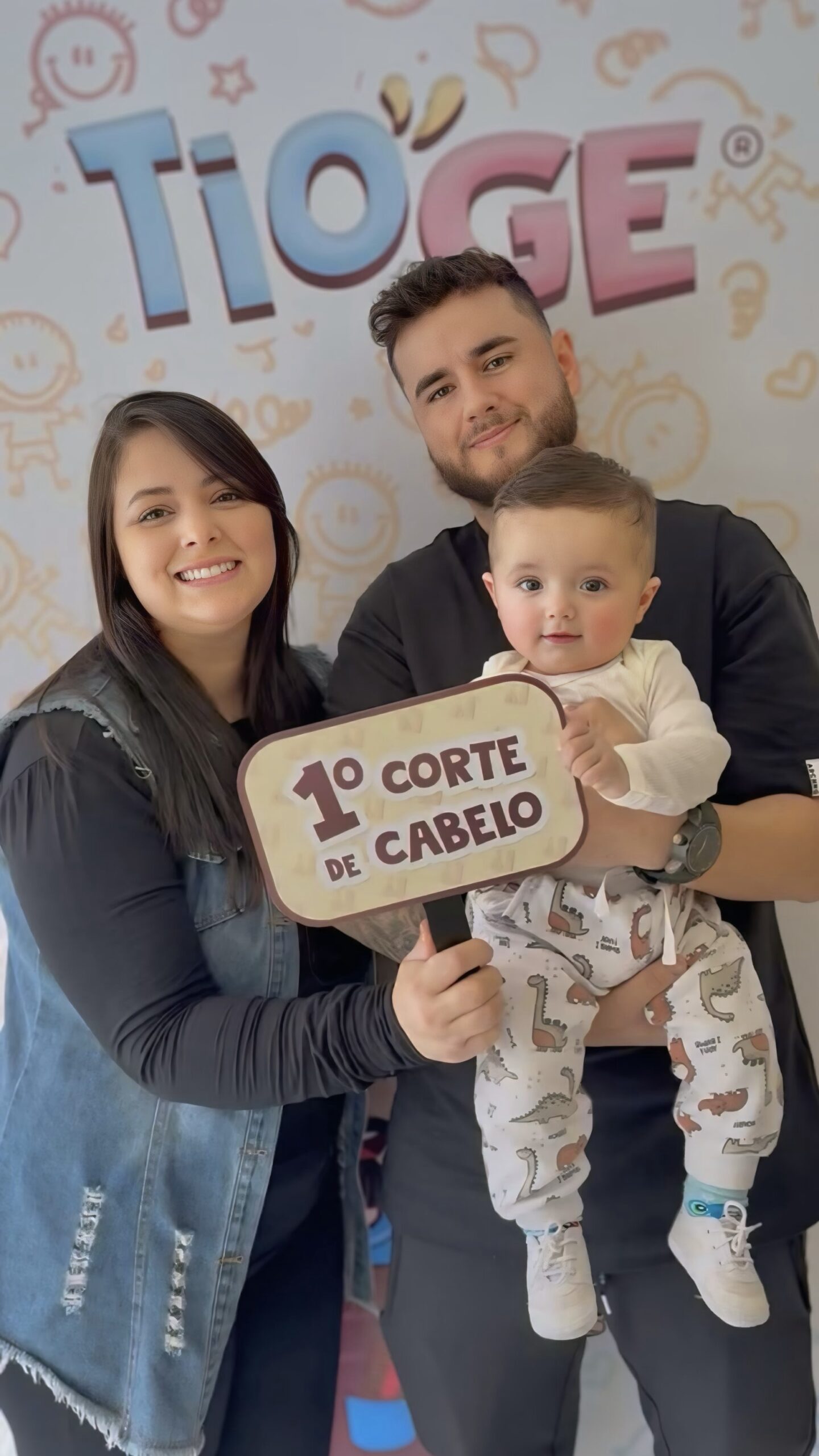Primeiro Corte de Bebê em Curitiba | Salão Tio Ge Primeiro Corte de Bebê em Curitiba | Salão Tio Ge